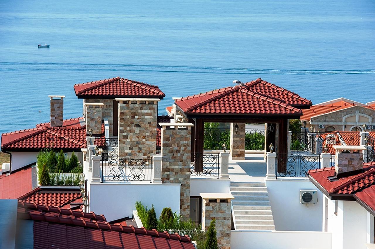 Aparthotel Artur Sveti Vlas Bagian luar foto