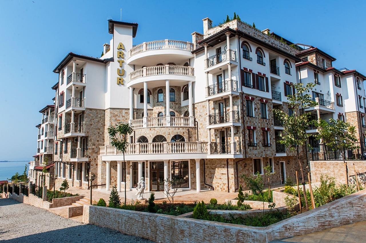 Aparthotel Artur Sveti Vlas Bagian luar foto